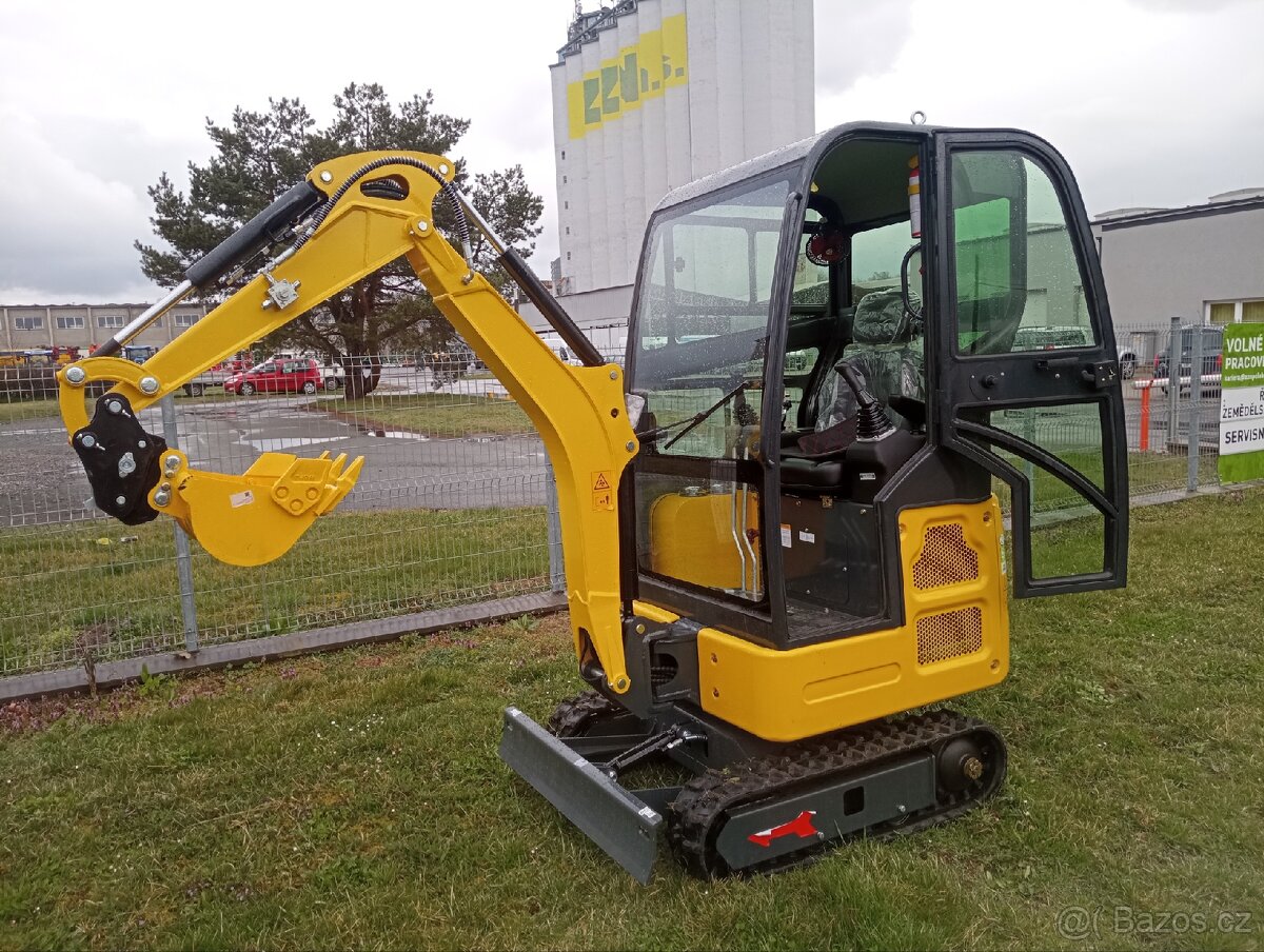 minibagr, pásový bagr, kabinový bagr,, motor Kubota