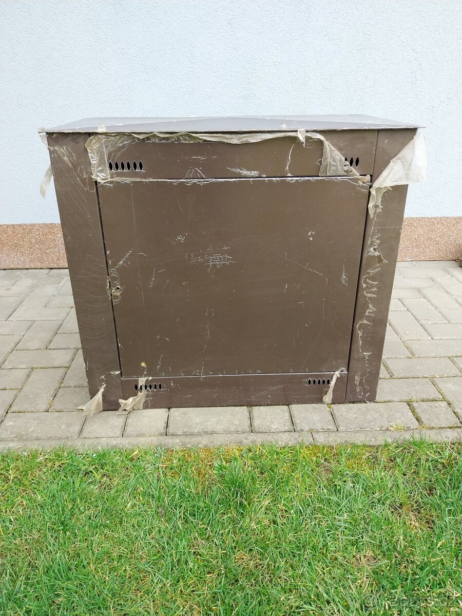 Schranka na plynoměr