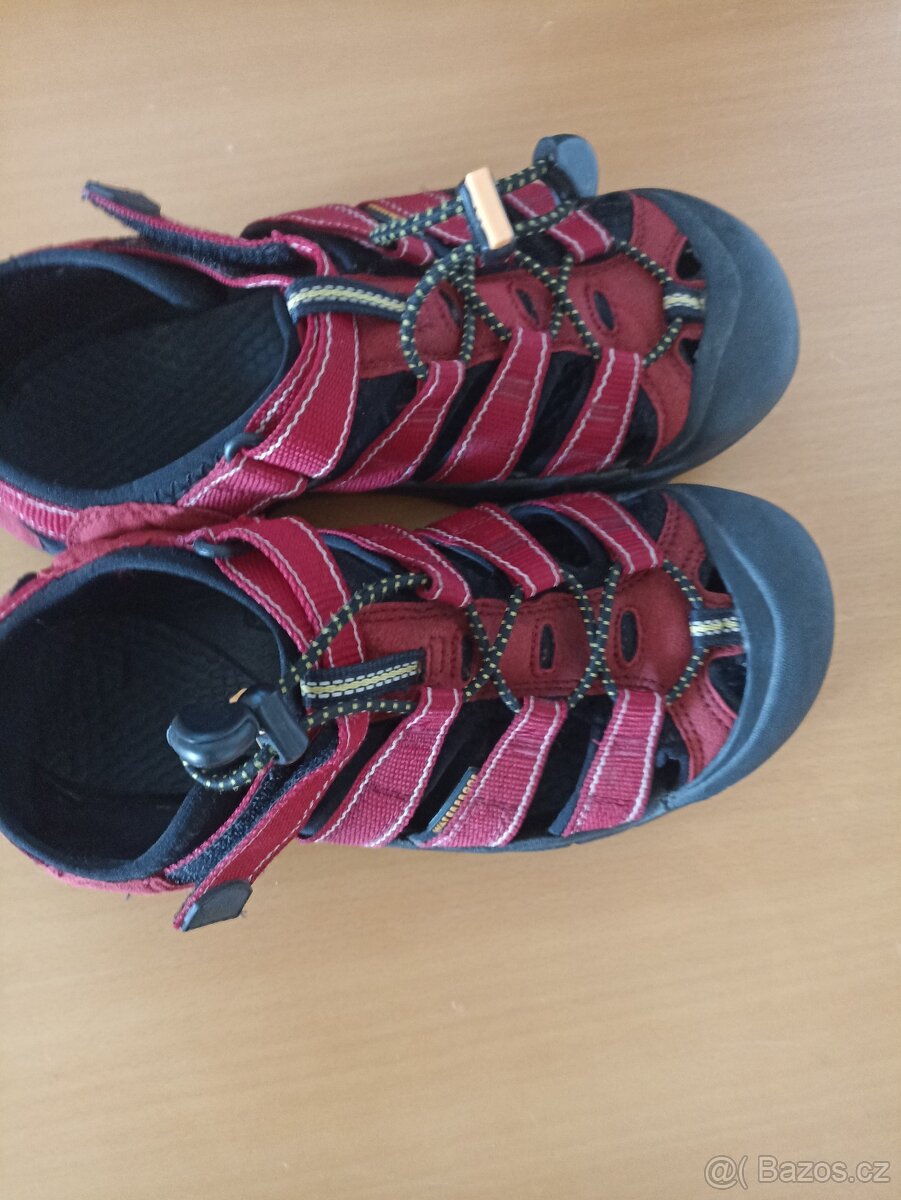 sportní boty KEEN vel. 39