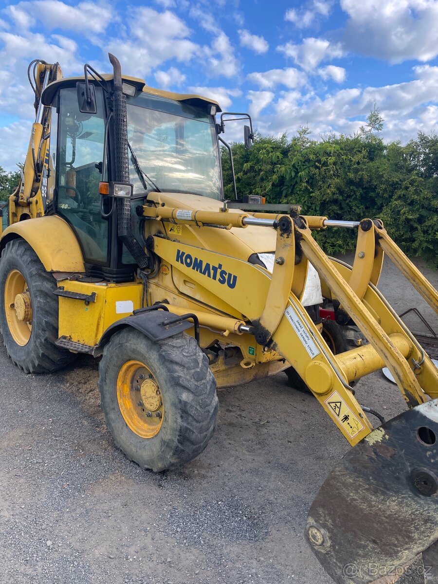 Komatsu WB 93 R-2