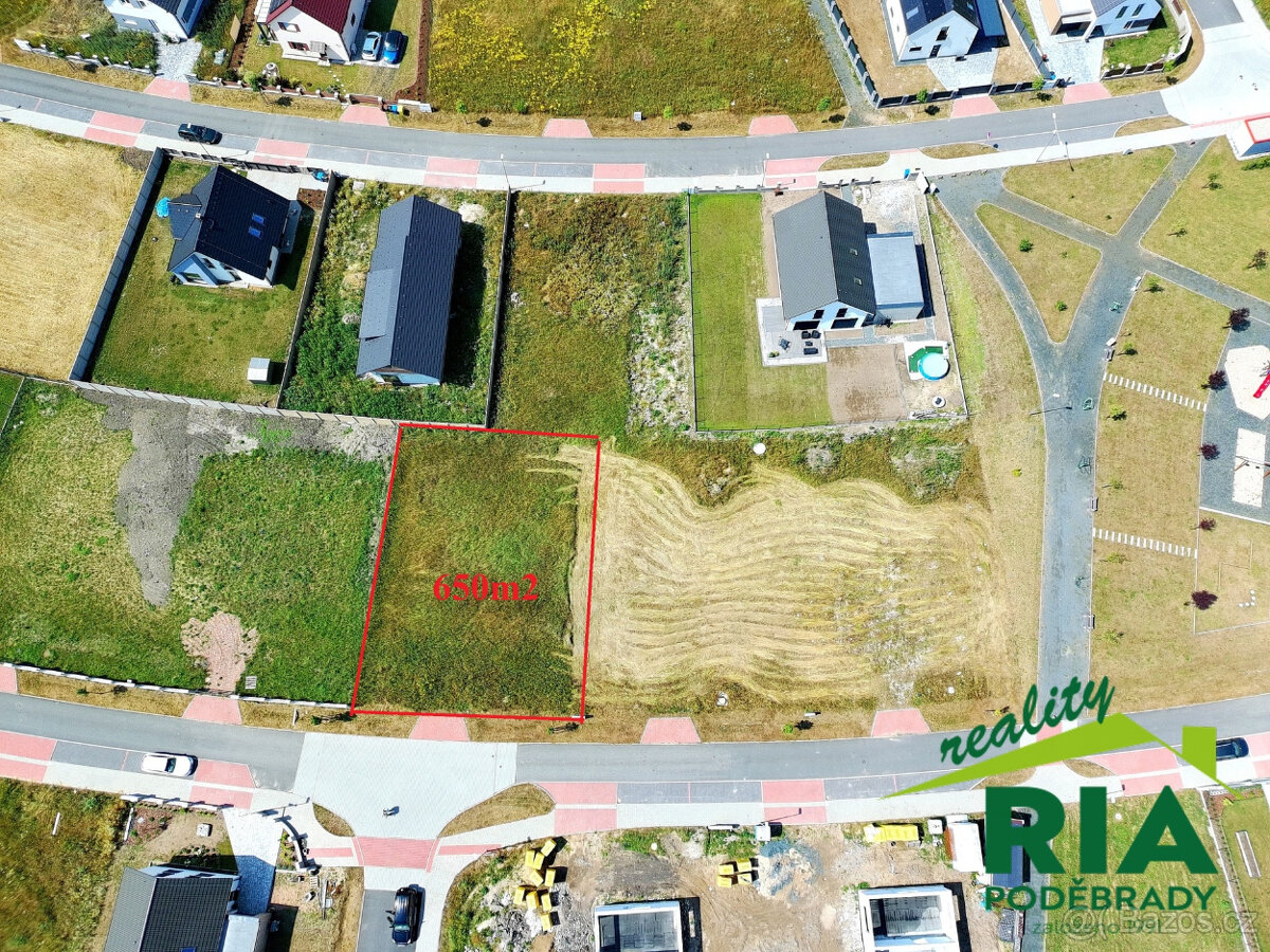 Choťánky u Poděbrad-stavební pozemek 650m2-vilová zástavba