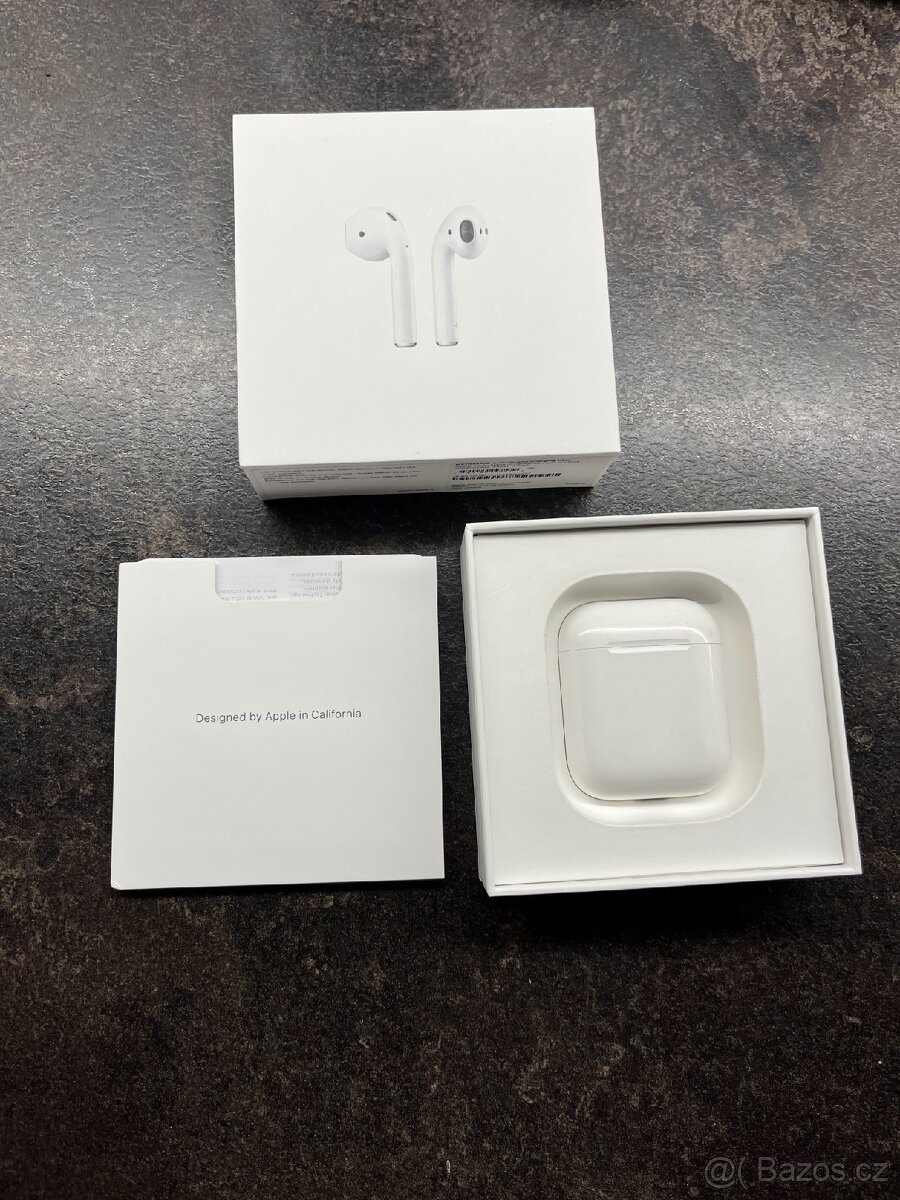 Airpods 2 - pouze nabíjecí pouzdro
