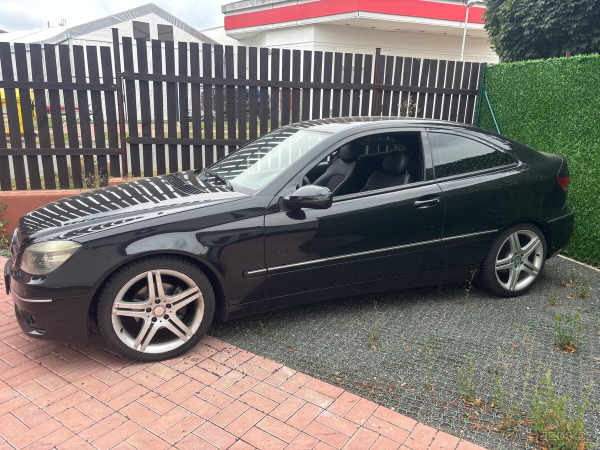 Mercedes CLC, automat, 2.2 diesel.