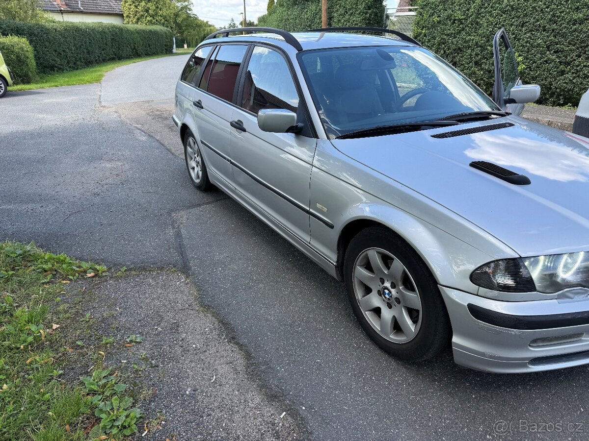 BMW 320D touring E46