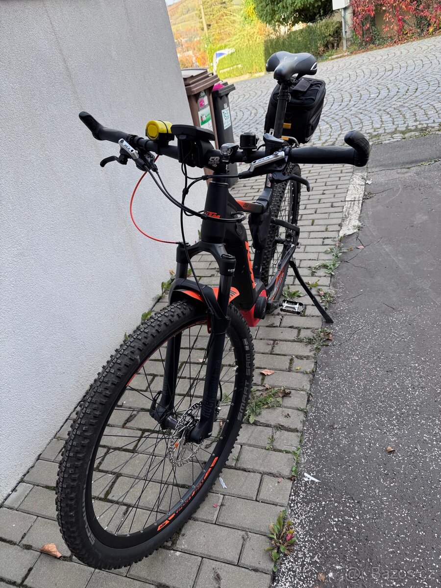 KTM Macina Race 293
