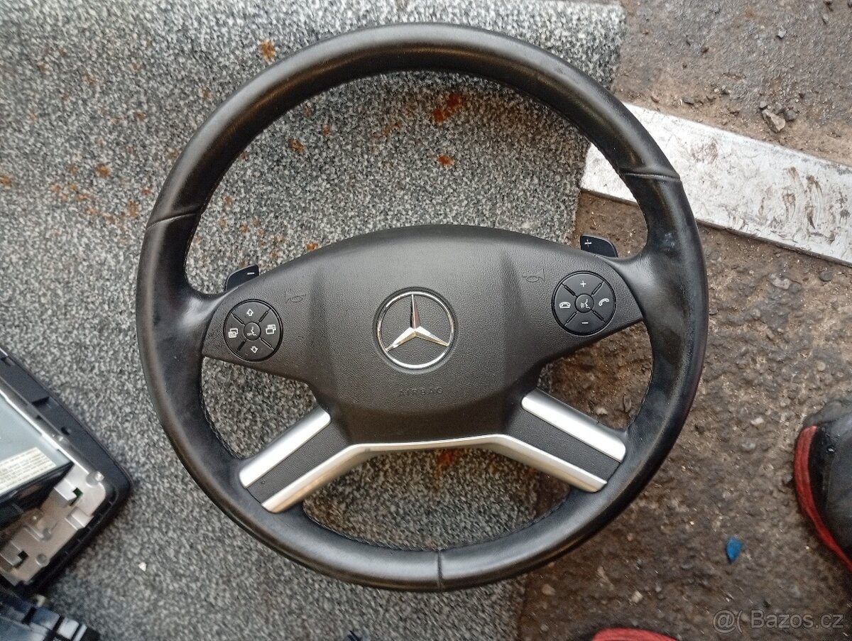MERCEDES BENZ ML W164, GL X164, R W251, VOLANT S PÁDLY ŘAZEN