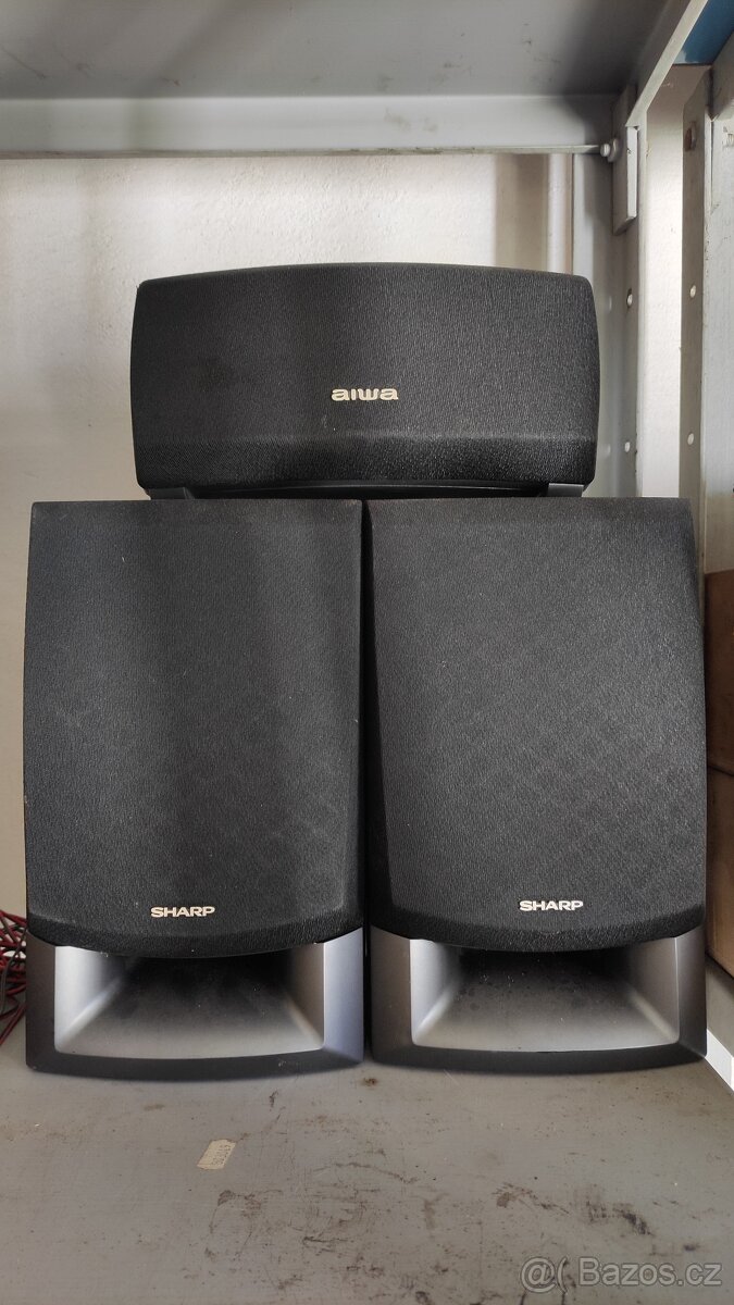 Reproduktory Aiwa a Sharp