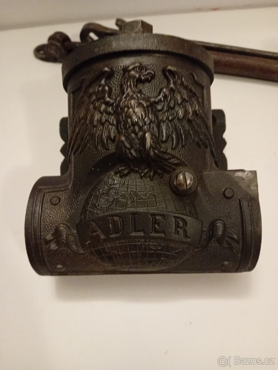 ADLER starožitný zavírač dveří