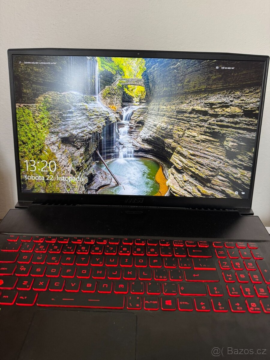 MSI GL75 Leopard 10SCSR ( Herní notebook )