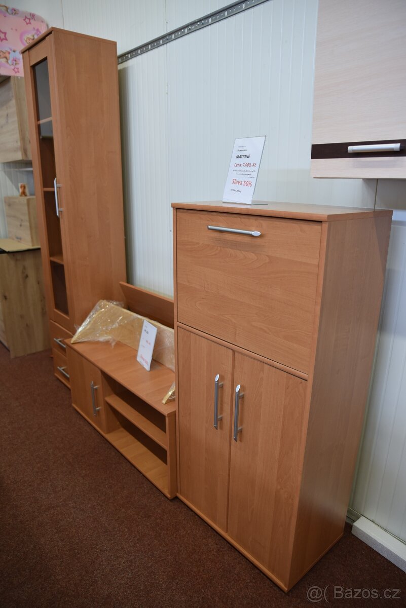 Obývací stěna MAXIONE