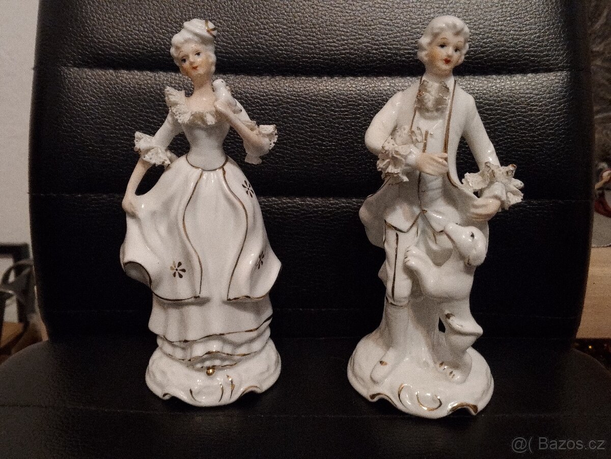 Porcelánové postavy muž a žena
