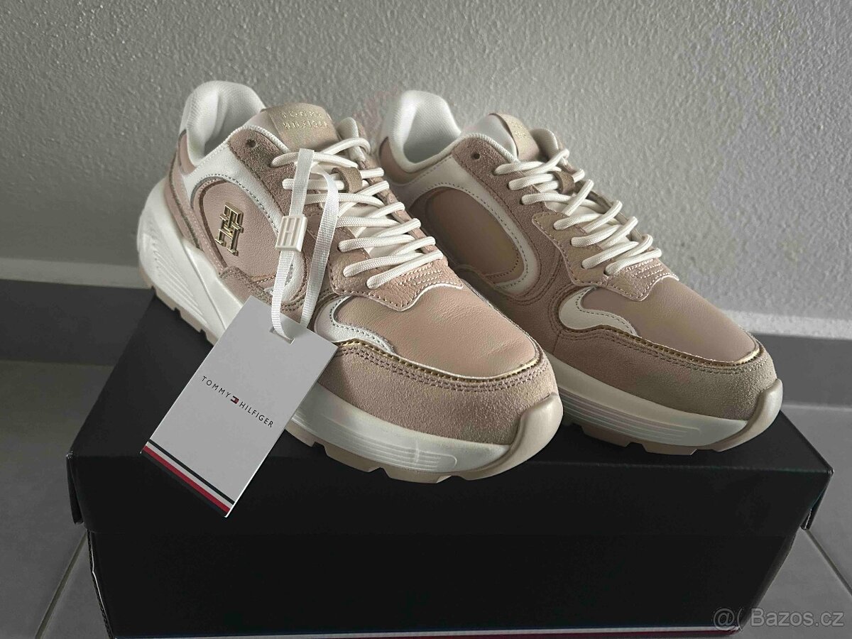 Dámské tenisky Tommy Hilfiger