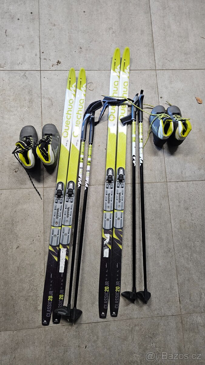 2 x set dětských běžek Quechua s botami