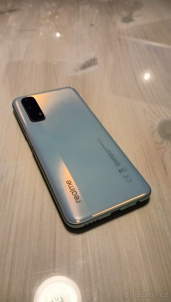 Mobilní telefon Realme 7