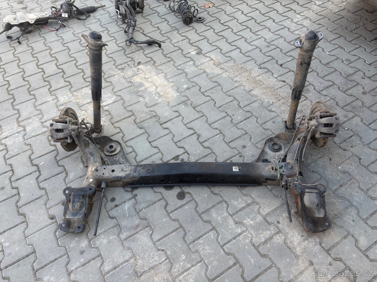 Zadní náprava Octavia 3 kombi