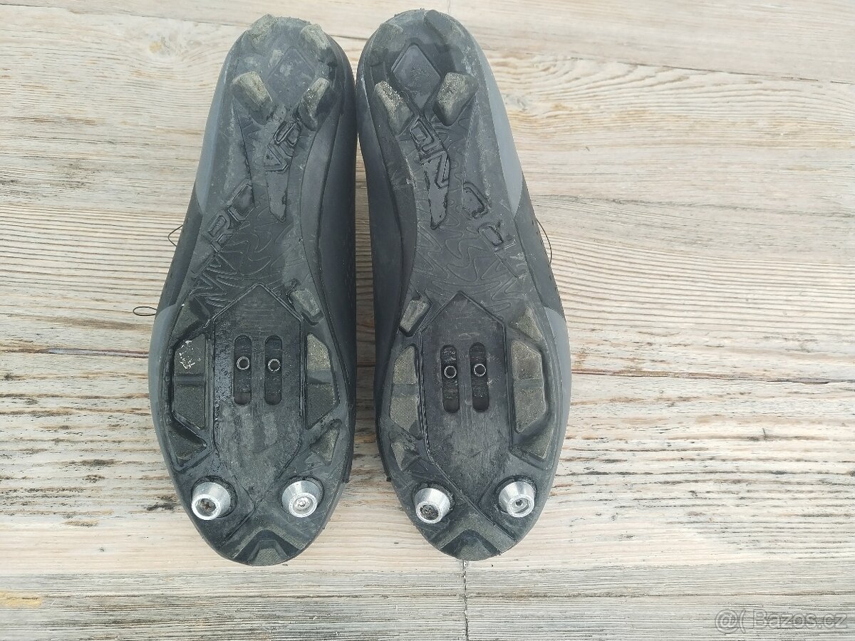 Cyklistické tretry Crono