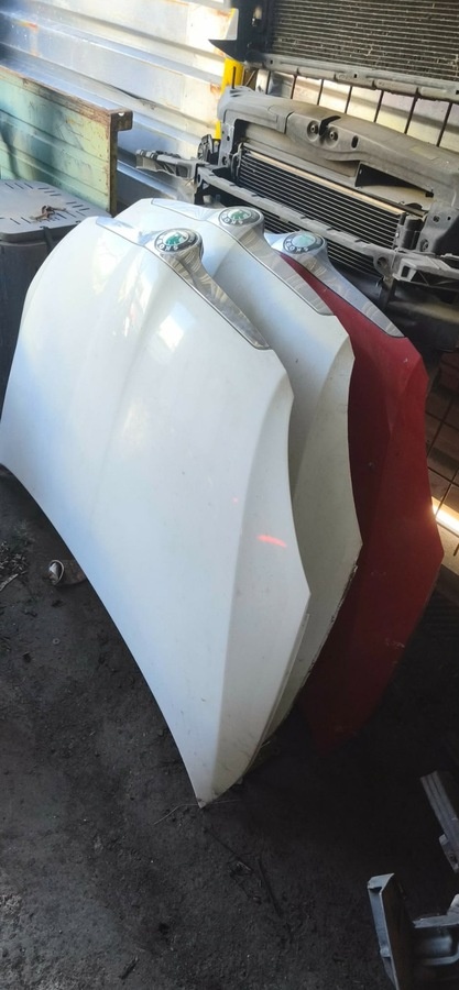 kapota Škoda Fabia II předfacelift