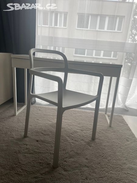 Židle šedá
