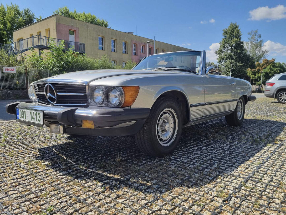 Mercedes Benz 450 SL, r.v. 1974 - PO KOMPLETNÍ RENOVACI