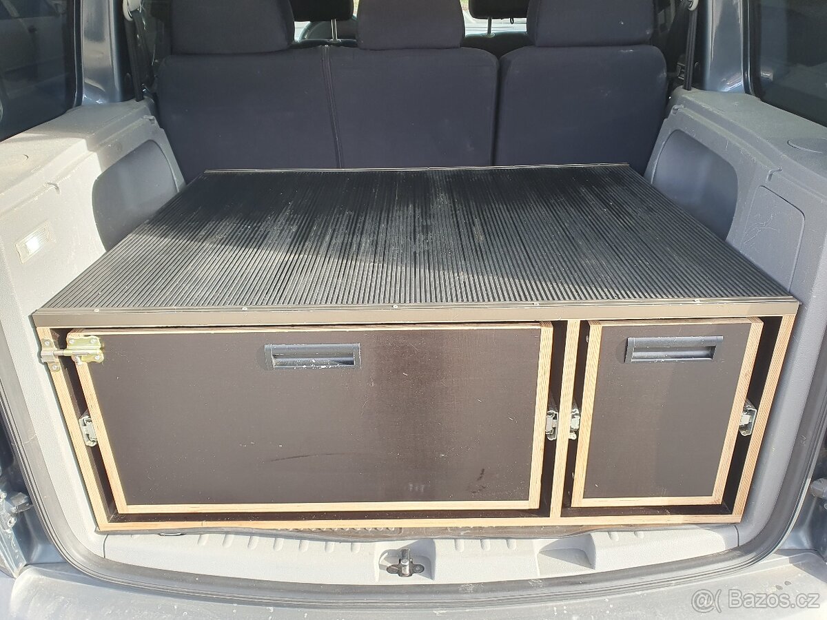 Vestavba do VW caddy life 1.9 tdi