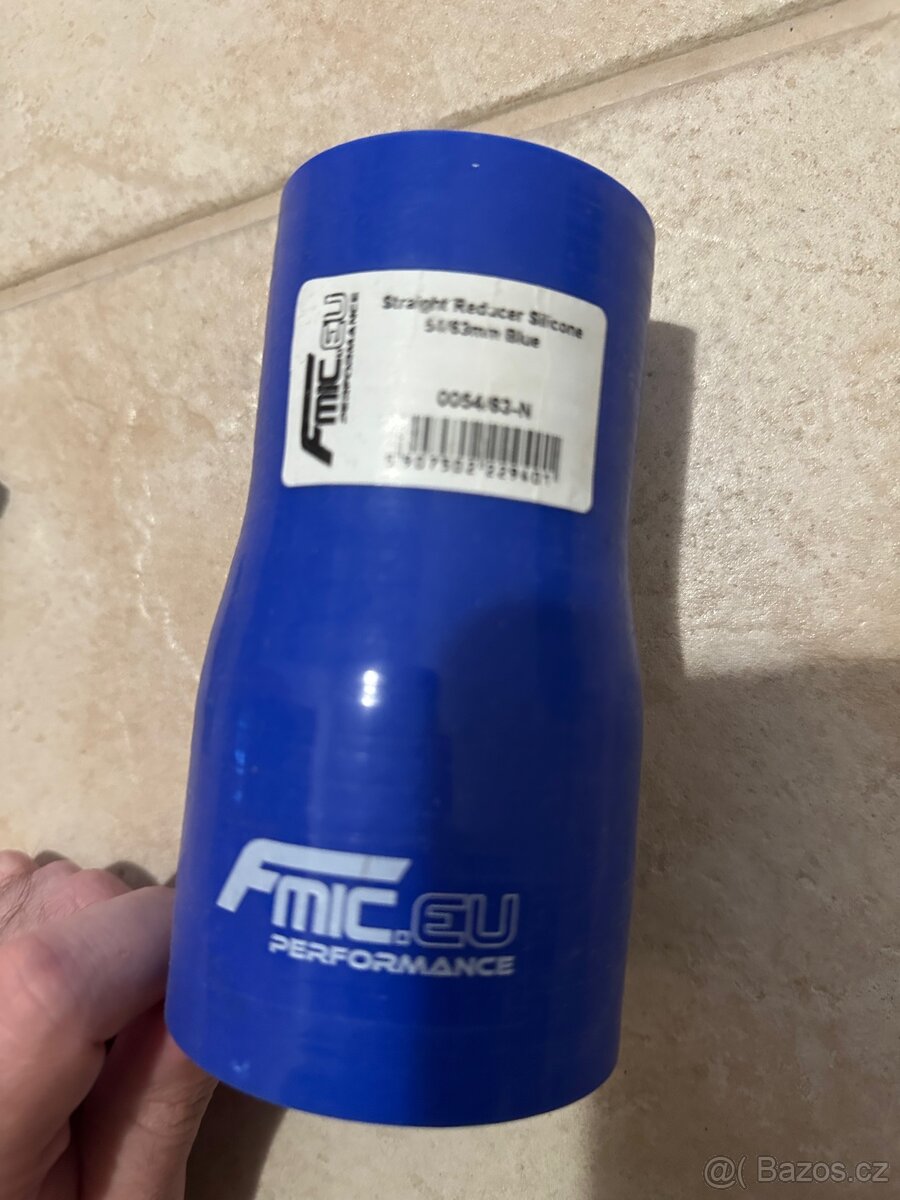 Silikonová hadice fmic 54 na 63mm
