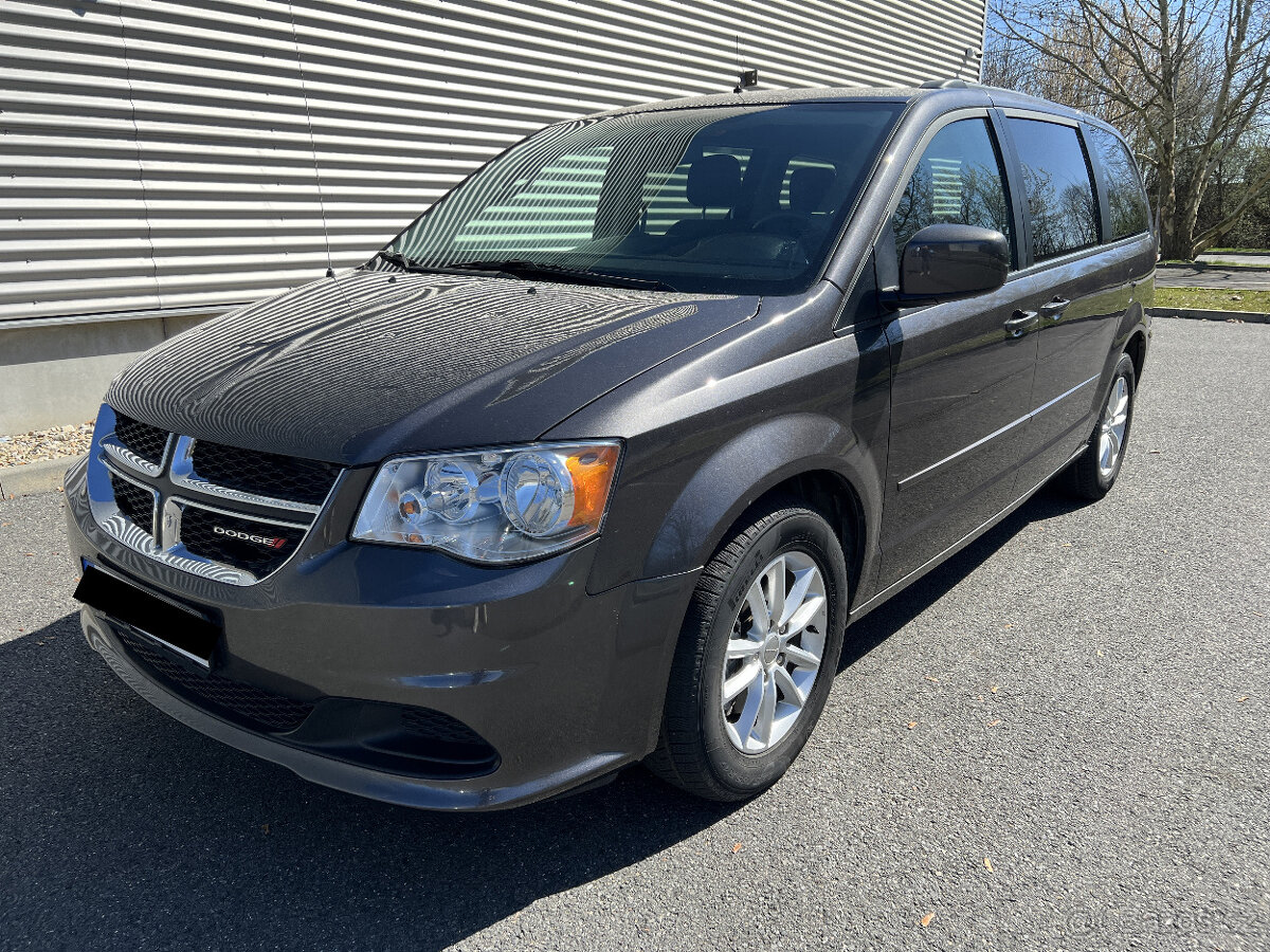 Dodge Grand Caravan SXT 3.6 V6, 1 majitel, 47 000 km