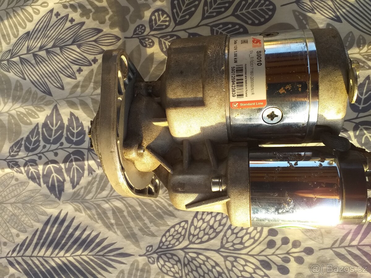 Skoda 1000 až 136 starter