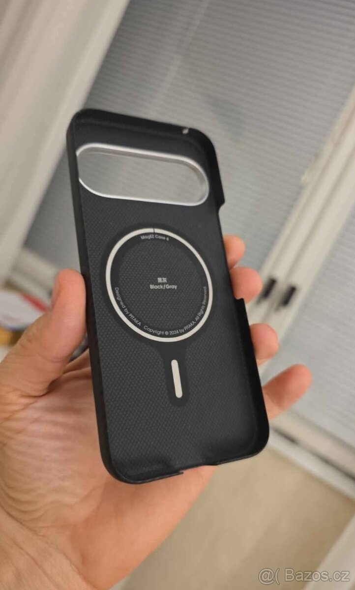 Pitaka MagEZ Case 5, Black/Grey Twill