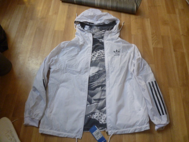 nová oboustranná bunda Adidas vel.L