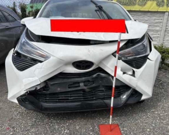 Predám havarovanú Toyota Aygo 999cm 53 kW tok 7/2020.