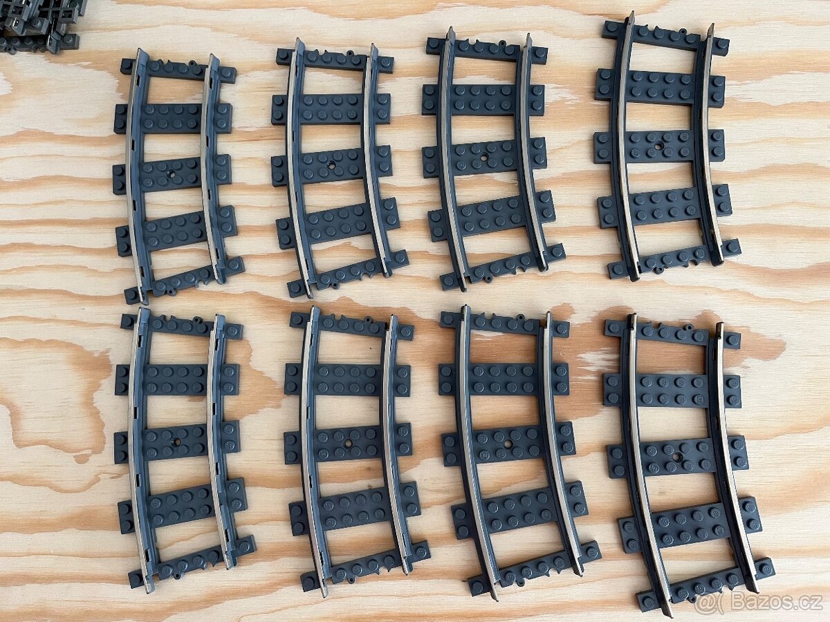 LEGO 9V KOLEJE 4520 ZATÁČKY (OBLOUKY) DARK BLUISH GRAY