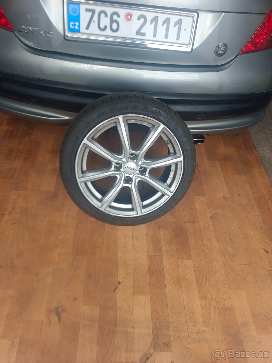 Peugeot 207 CC cabriolet Roland Carlos