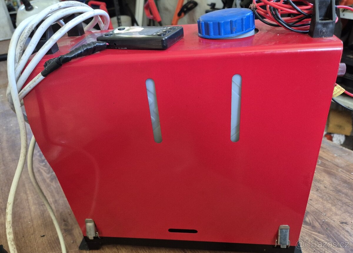 Prodám Nezávislé naftové topení Vevor 8 KW