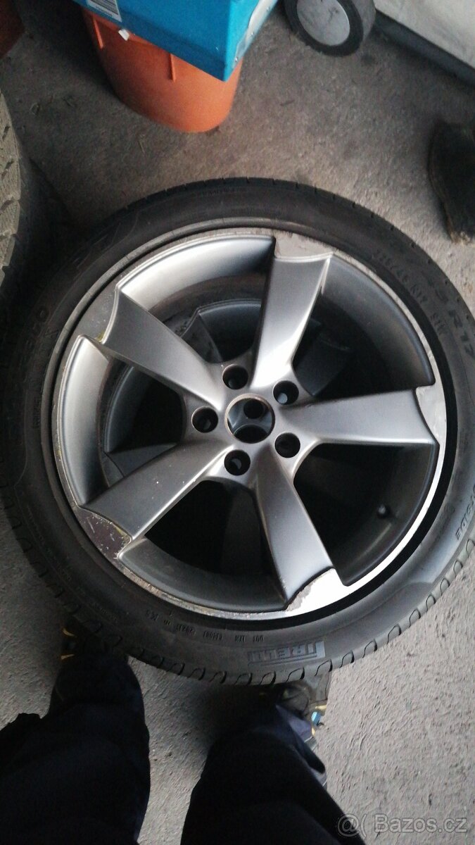 225/45R17 5x112