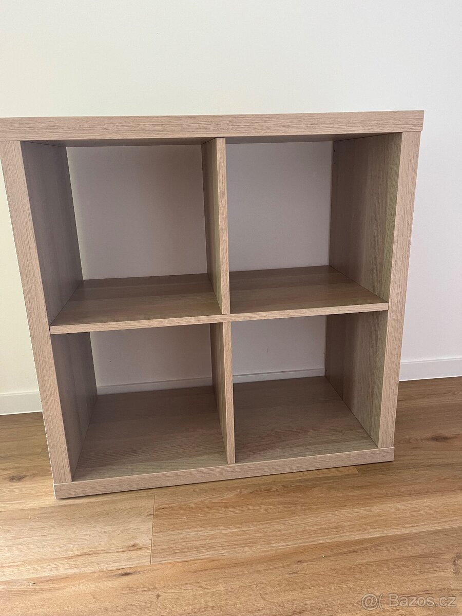 Kallax 77x77cm dřevo