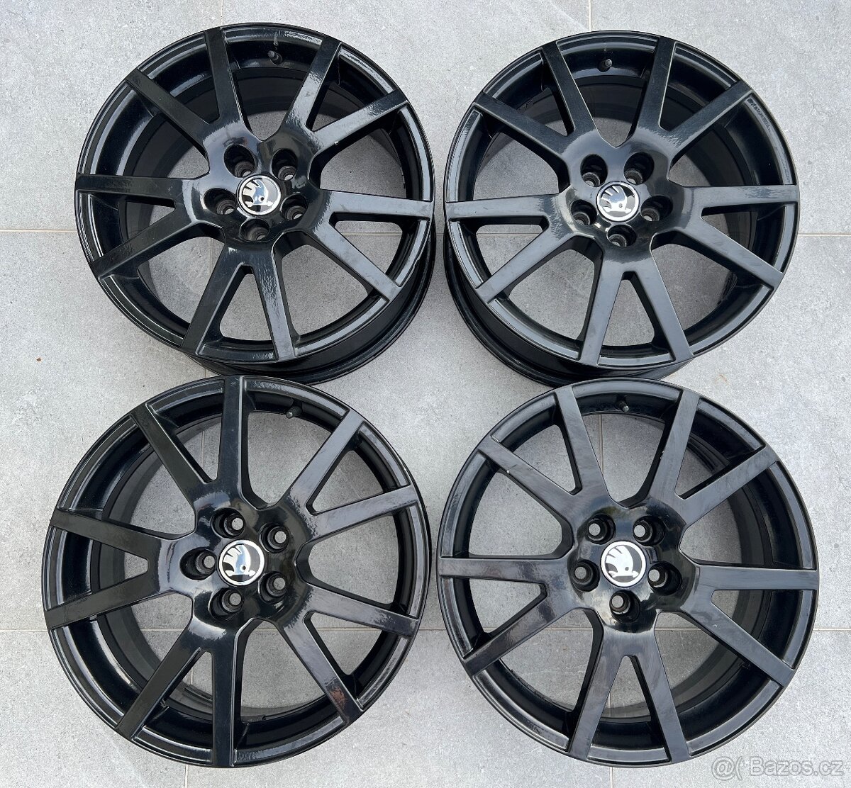 Elektrony R17 SPIDER Skoda 5x100