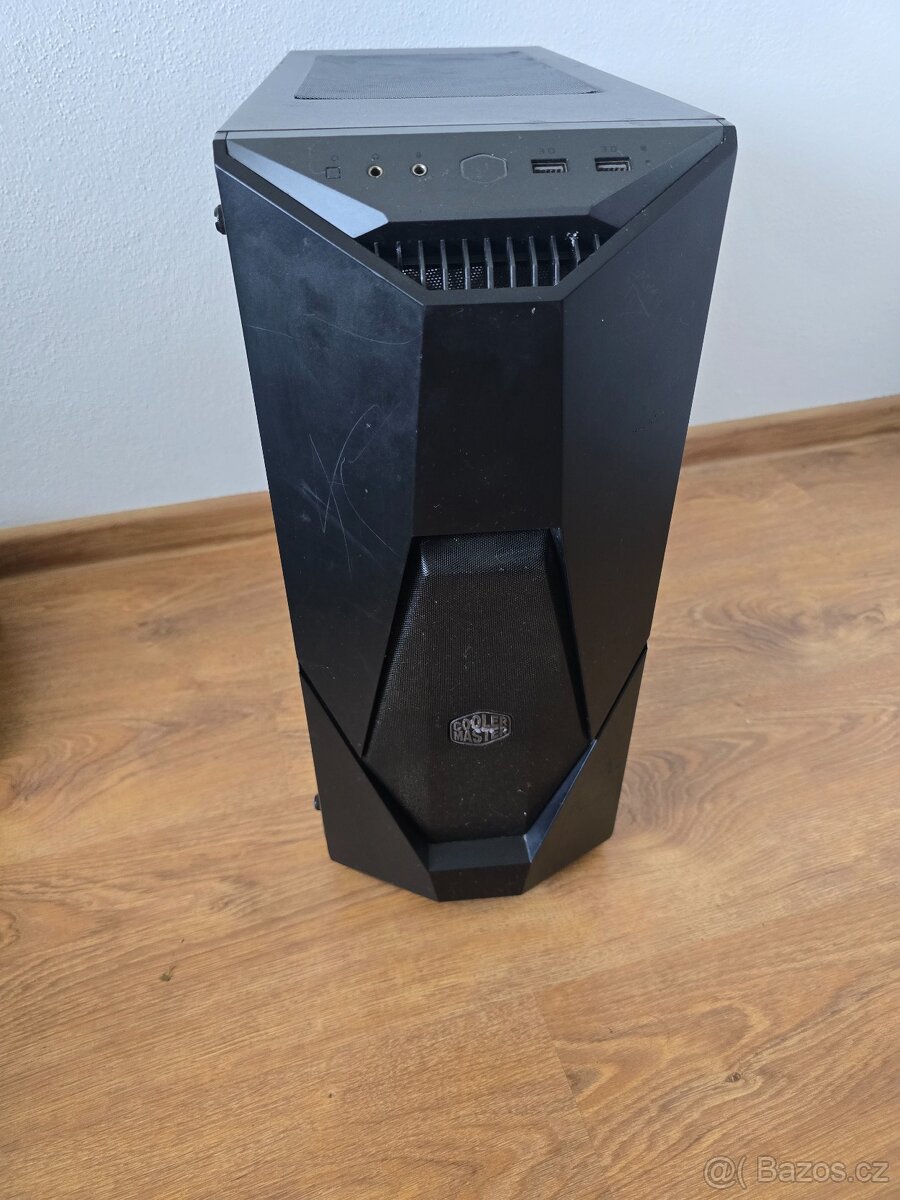 Herní PC (i3-8100, 8 GB RAM, 256 GB SSD)