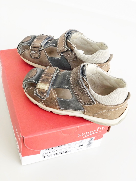 Sandálky / bačkůrky Super-fit vel. 26