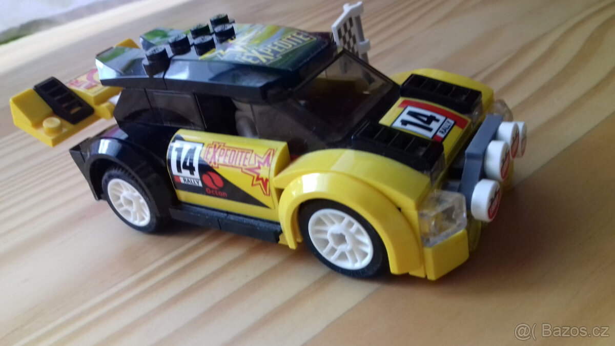 Lego City 60113 (žluté auto/autíčko)