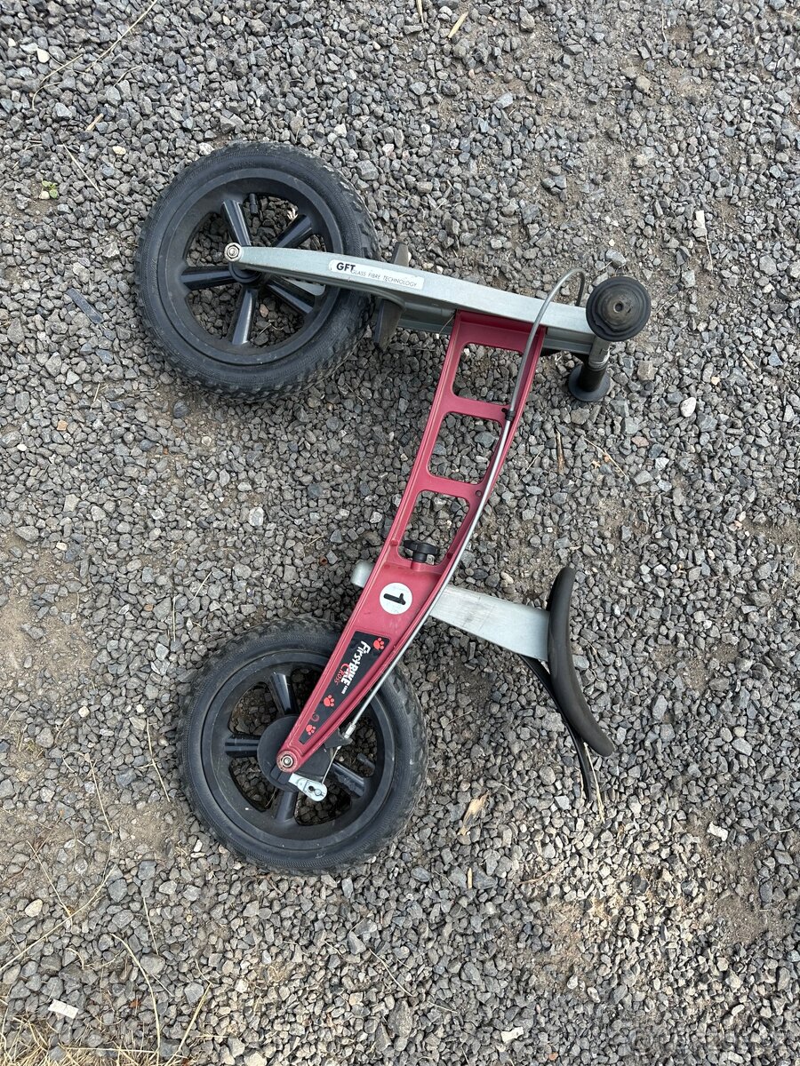 First Bike odrazedlo