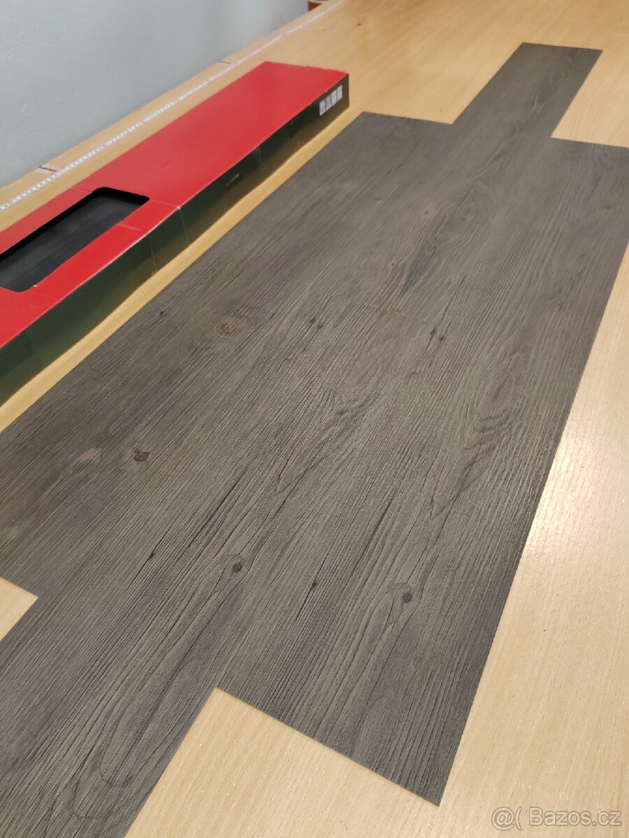 Lepený vinyl
