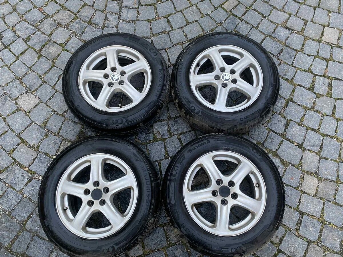 Letní kola Octavia 5x100 R15