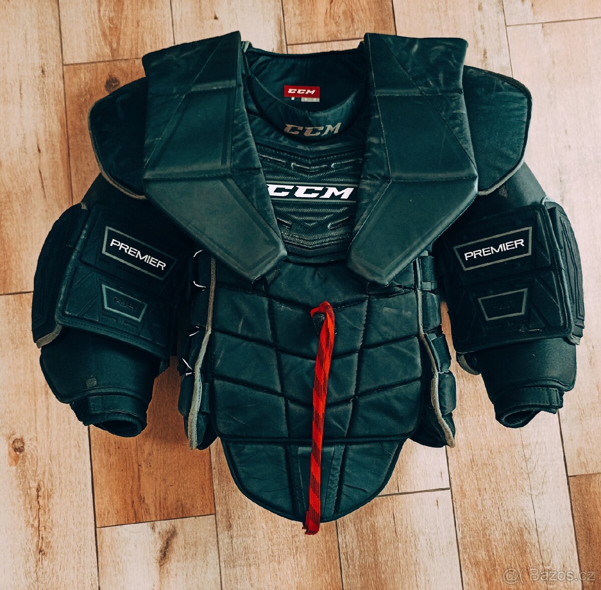 Brankářská vesta CCM Premier pro Sr.