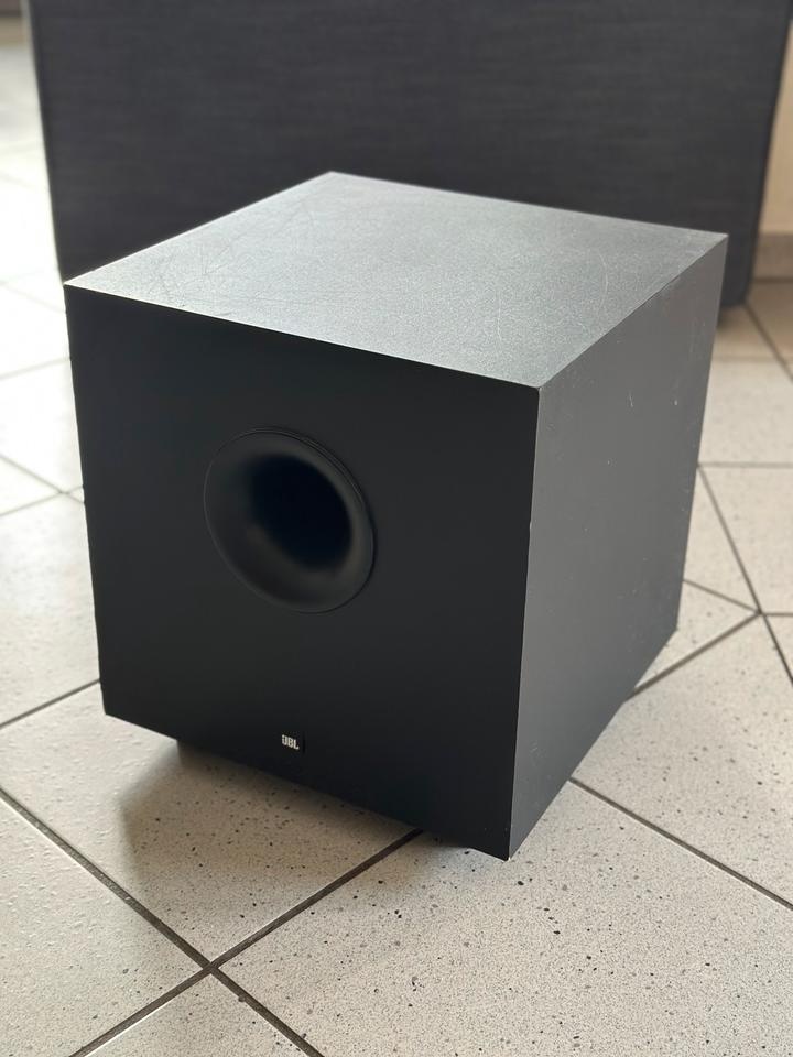 Pasivní Subwoofer JBL scs 75