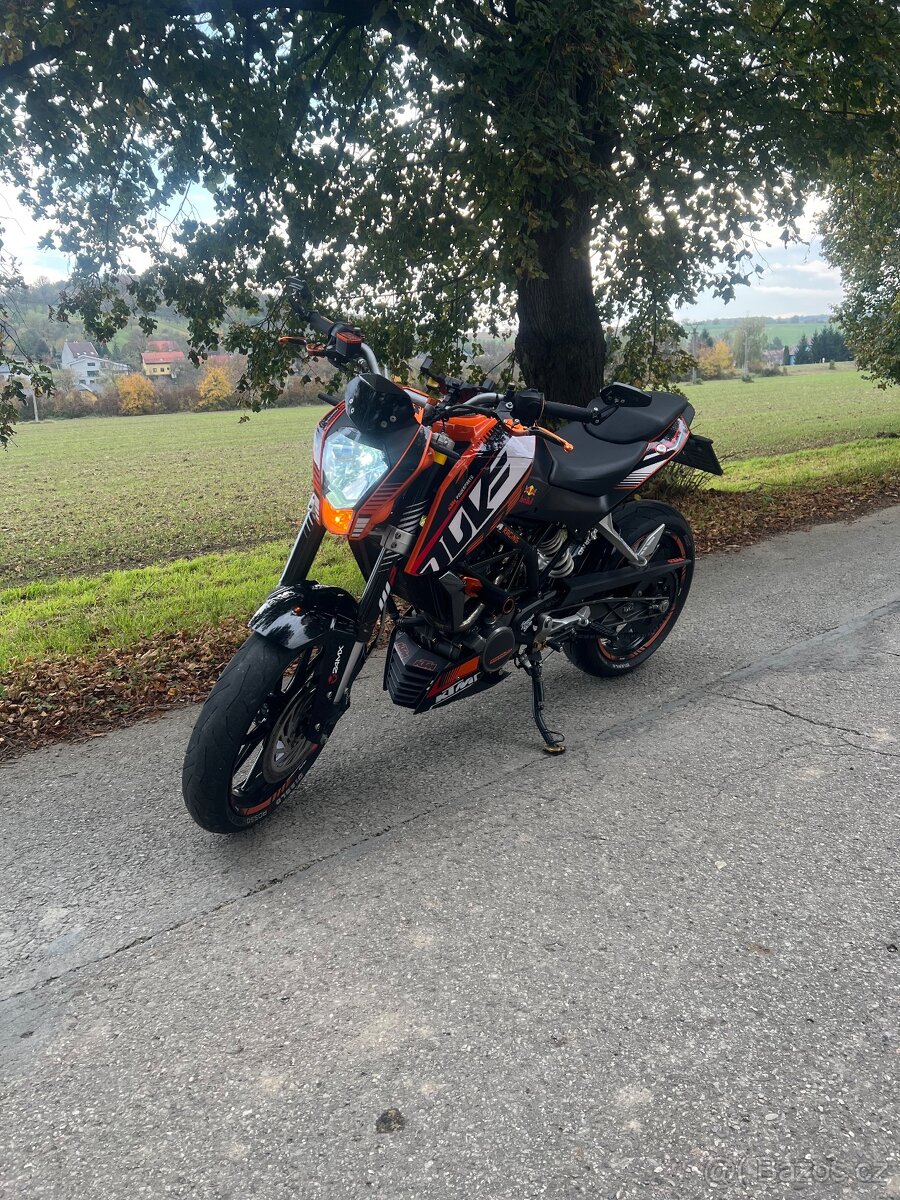 KTM DUKE 125 2011