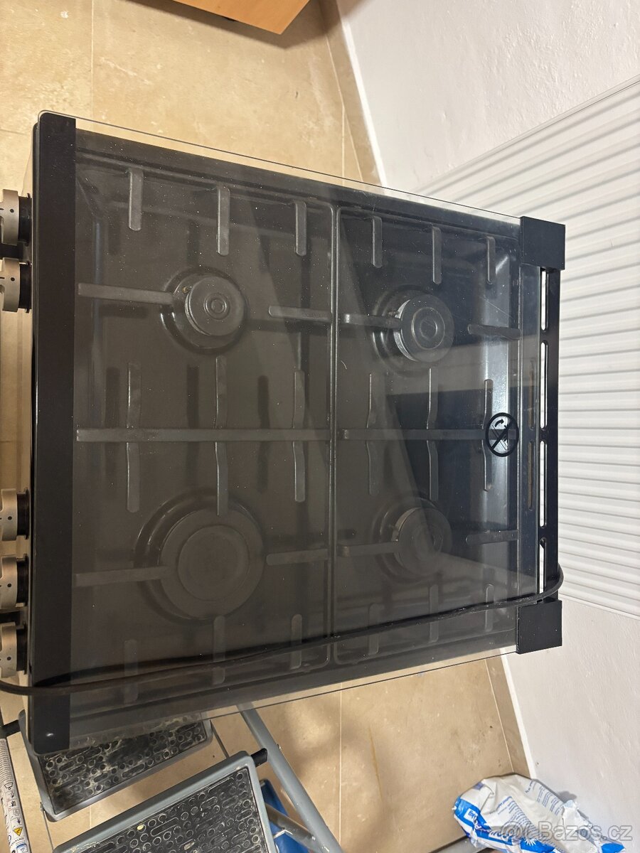 Plynový sporák Mora P 2252 A1S Inoxlook