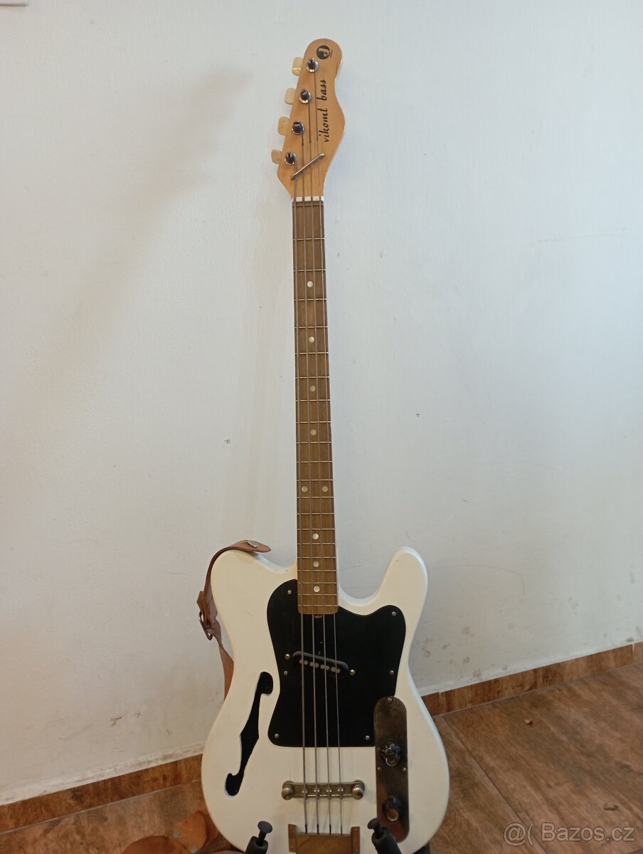 Basová kytara Jolana Vikomt