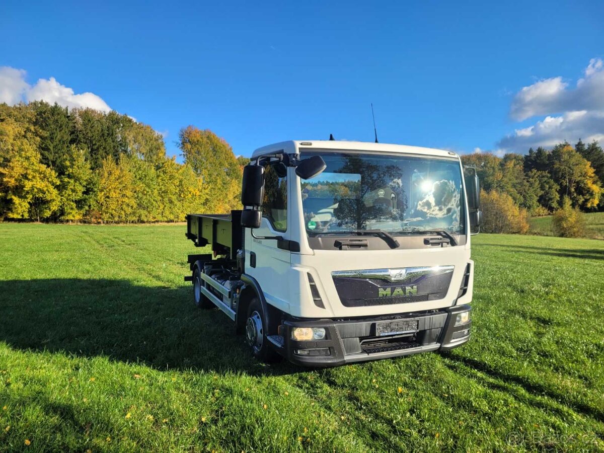 MAN TGL 12.180 Nový hakový nosič