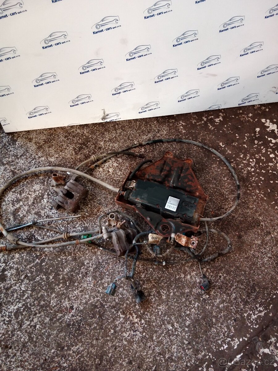 El ruční brzda z ford focus Cmax