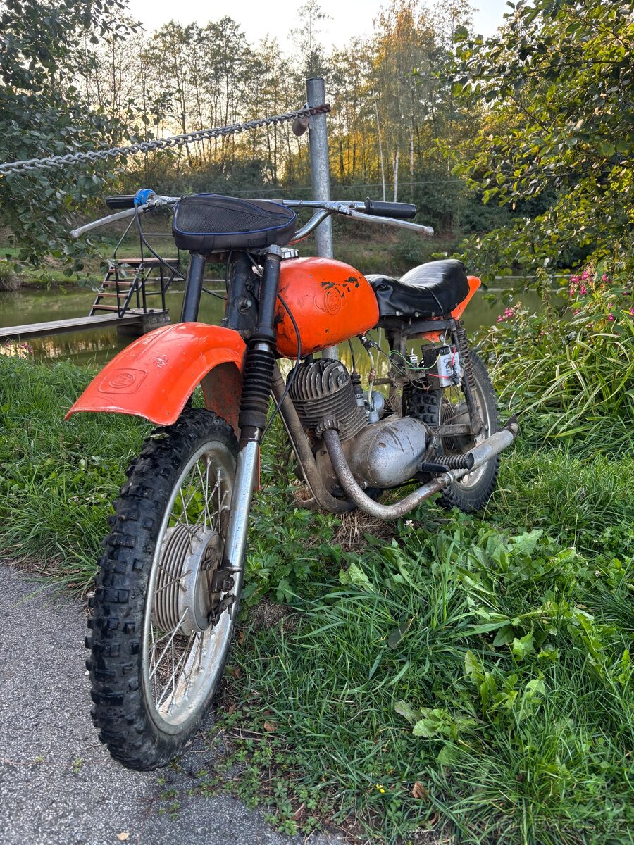 Jawa 175/477-cross